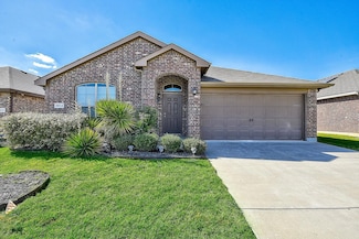8812 Poynter St, Fort Worth, TX 76123