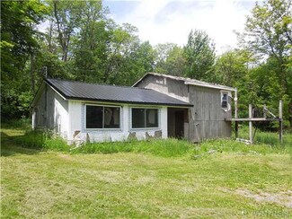 978 Kriger Rd, Attica, NY 14011