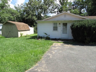 7158 Depot Rd, Belspring, VA 24058
