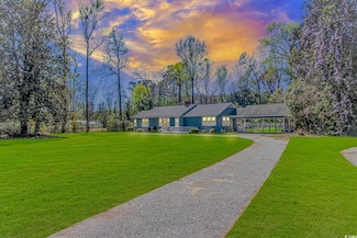 1210 S Main St, Mullins, SC 29574
