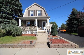 322 Berry St, Woodbridge, NJ 07095