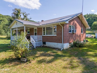 22332 Silver Lake Rd, Abingdon, VA 24211