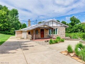 3001 Randolph Rd, Mogadore, OH 44260