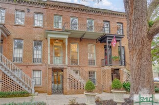 315 E Jones St, Savannah, GA 31401