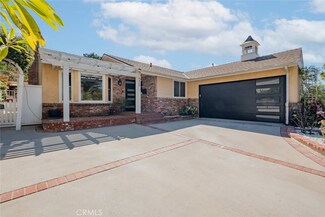 8428 Petaluma Dr, Sun Valley, CA 91352