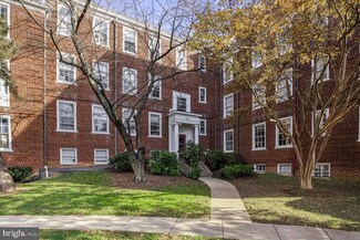 3611 39th St NW Unit 328, Washington, DC 20016