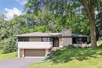 3748 Hilltop Rd, Hopkins, MN 55305