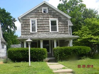 716 W 6th St, Marion, IN 46953