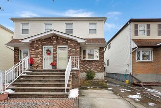 27 Cottonwood Ct, Staten Island, NY 10308