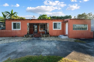 2840 NW 4th St, Miami, FL 33125