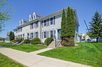 1570 Smithfield Dr Unit 1570, Sun Prairie, WI 53590