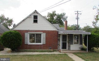6842 Standish Dr, Hyattsville, MD 20784