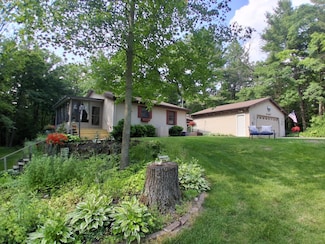 5397 E 80th St, Newaygo, MI 49337
