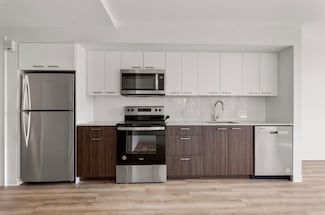 280 Western Ave Unit 401, Allston, MA 02134