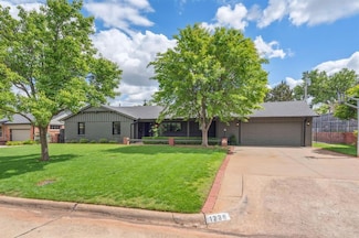 1236 Glenbrook Terrace, Nichols Hills, OK 73116