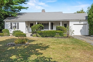 15 Thornton Rd, Worcester, MA 01606