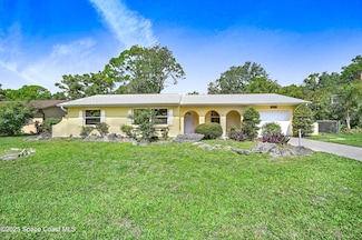 211 Naylor Dr, Melbourne, FL 32904