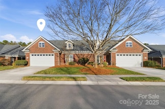 10100 Dominion Village Dr, Charlotte, NC 28269