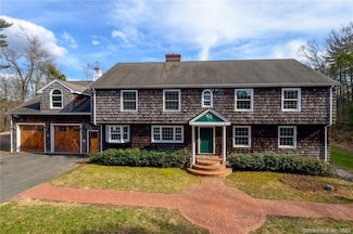 15 Sand Hill Rd, Weatogue, CT 06089