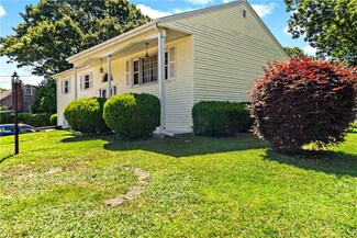 159 Fatima Dr, Warren, RI 02885