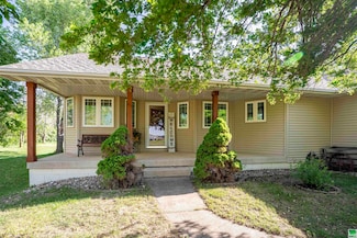 29985 Kale Dr, Le Mars, IA 51031