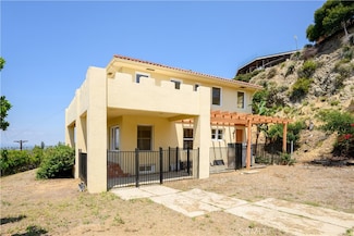1220 E Providencia Ave, Burbank, CA 91501