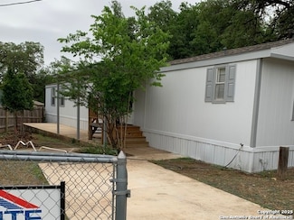 25211 Aue Rd, San Antonio, TX 78257