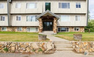 77 Slater Dr Unit 4, Fairbanks, AK 99701