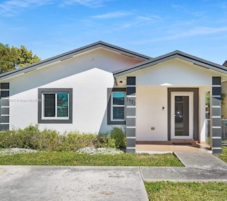 1371 NW 75th St, Miami, FL 33147