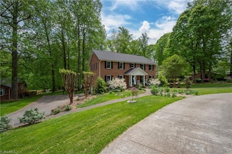 596 Barkworth Rd, Clemmons, NC 27012