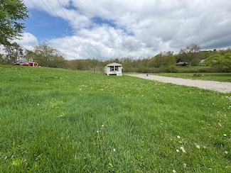 579 Adrian Reesedale Rd, Washington Township, PA 16210