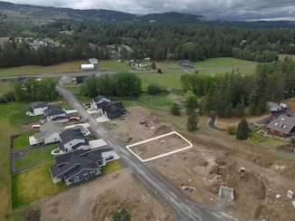 11723 E Honeycomb Springs Ln, Spokane, WA 99206