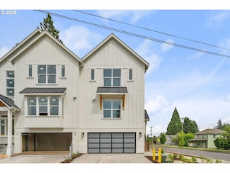 464 SE Hadock Ln, Hillsboro, OR 97123