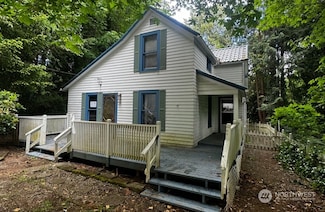 201 Moore Ave, Shelton, WA 98584