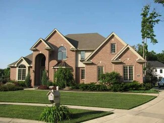 7824 Rock Springs Ct, Maumee, OH 43537