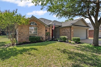 178 Adams Dr, Crowley, TX 76036