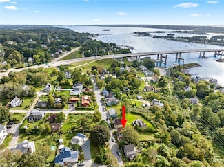 55 Pierce Ave, Tiverton, RI 02878