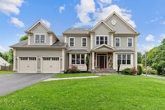 1 Apollo Cir, Lexington, MA 02421