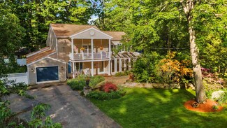 443 Deerpath Ln, Pembroke, NH 03275