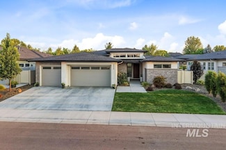 4535 E Copper Point Dr, Meridian, ID 83642