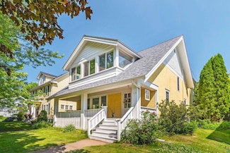 115 E Arrowhead Rd, Duluth, MN 55803