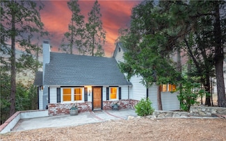 968 California 189, Twin Peaks, CA 92391