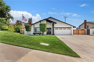 5996 Winncliff Dr, Riverside, CA 92509
