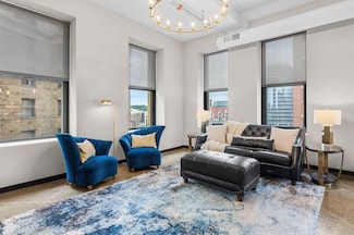 350 Saint Peter St Unit 701, Saint Paul, MN 55102