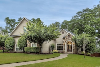 126 Manitou Dr, Maumelle, AR 72113