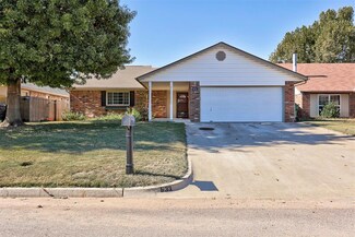 633 Westridge Ct, Yukon, OK 73099