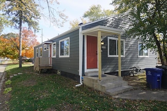 2896-2898 McGuffey Rd, Columbus, OH 43224