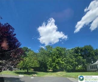 1350 E Susquehanna St, Allentown, PA 18103