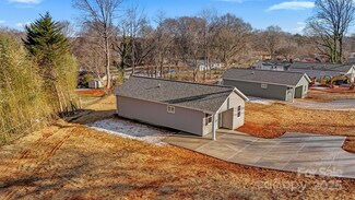 1463 Southwest Blvd, Newton, NC 28658
