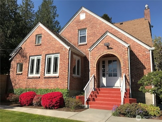 1533 NE Tagholm Rd, Poulsbo, WA 98370
